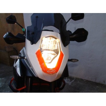 Hyde - Dual Tone headlight...